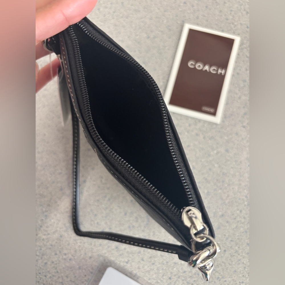 NWT COACH Small Black Soft Smooth Leather Mini Purse Wristlet Bag NEW - Picture 5 of 10